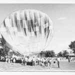 Огромный воздушный шар на стадионе запомнили многие. 1993 год.