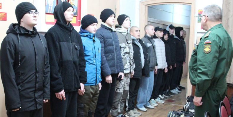 Год в сапогах