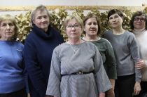 Белые цветы Елены Шевелёвой