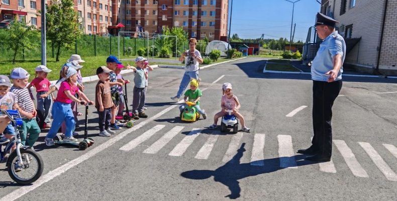 Дети на дороге