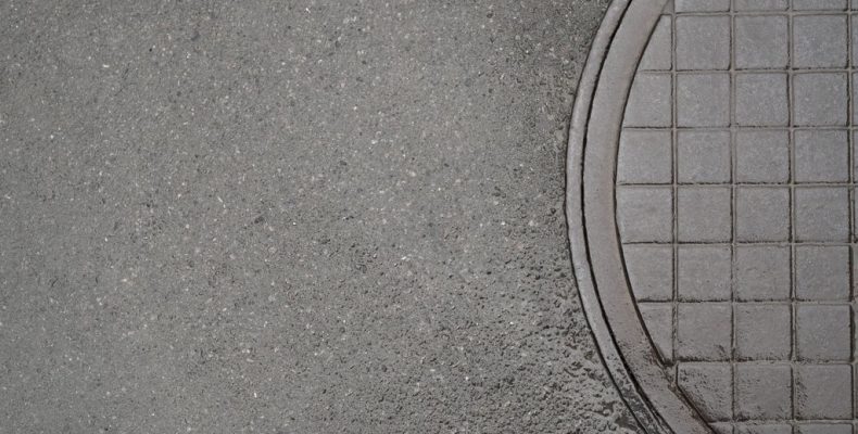 Обновляют канализацию