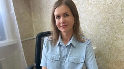 Спасает судьбы людей