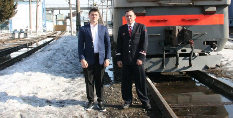 Дни и ночи в кабине локомотива