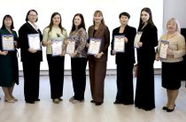 Три лидера из десятки профессионалов