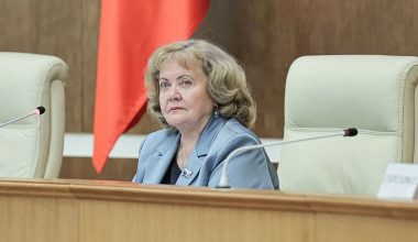 Поощрять добровольцев