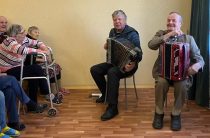 О буднях и праздниках