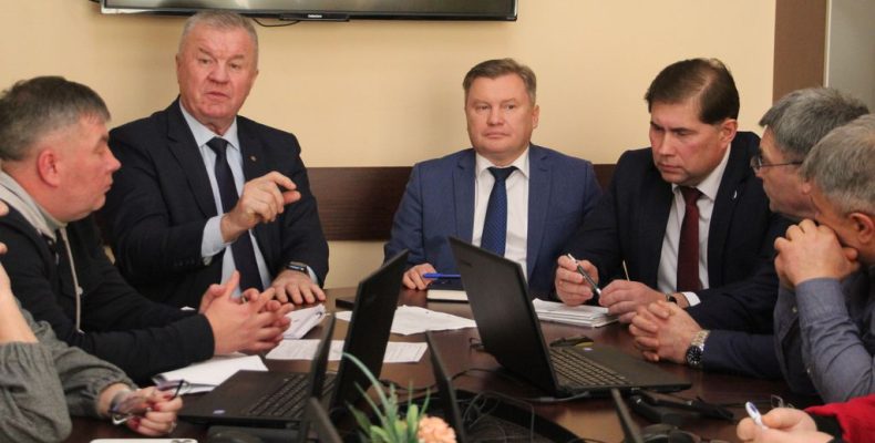 11 депутатов голосовали «за»