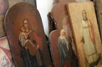 Иконы уехали в Суздаль