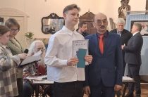 Славим человека труда