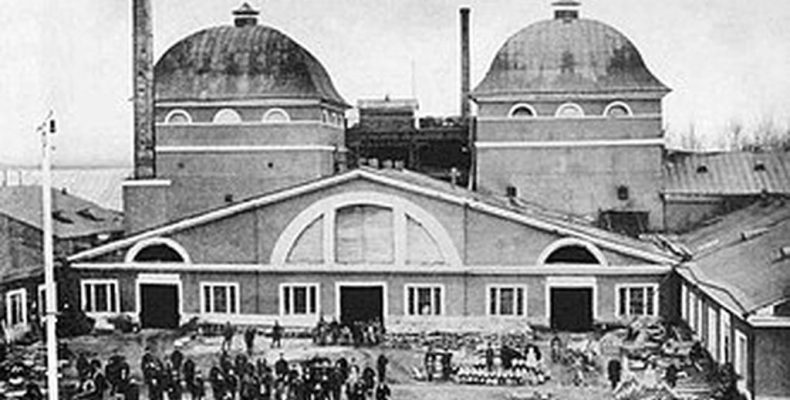 Камышловцы строили завод