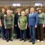Волонтёров наградили почётными знаками