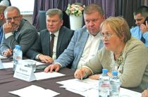 Любить человека  и защищать его