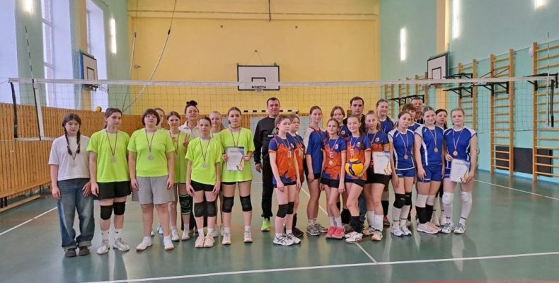 «Серебряный мяч»  вновь созвал команды