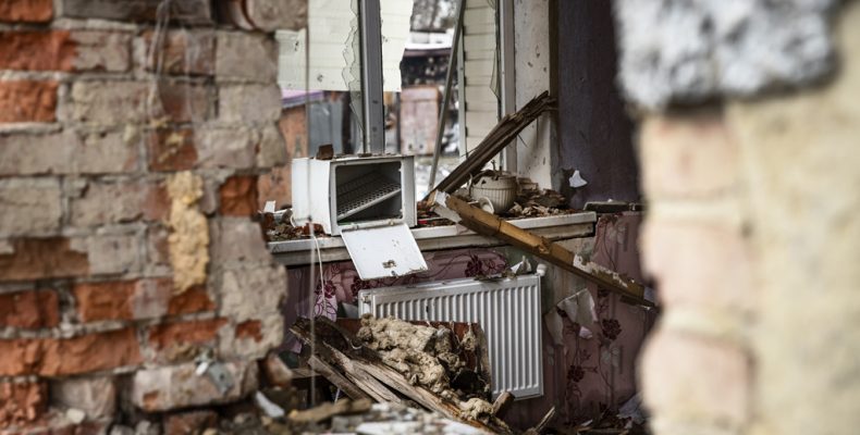 Снесли четыре дома